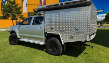 2008 SR5 Hilux - ABN Finance done easy 3.jpg